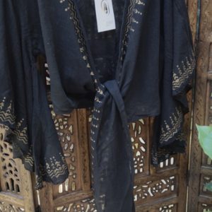 WICKELBLUSE BLACK GODDESS